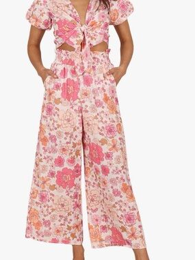 Wide Leg Floral Pants and crop top set in Pink